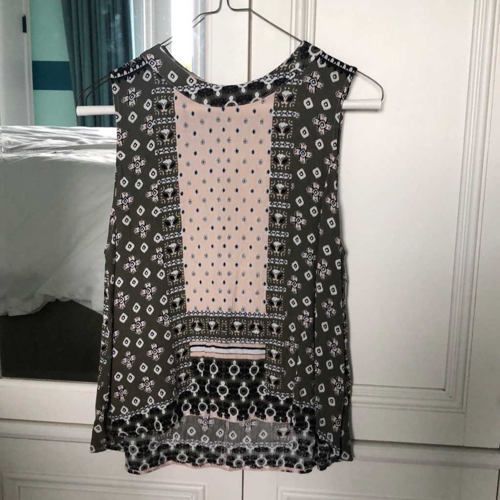 Classy Top!